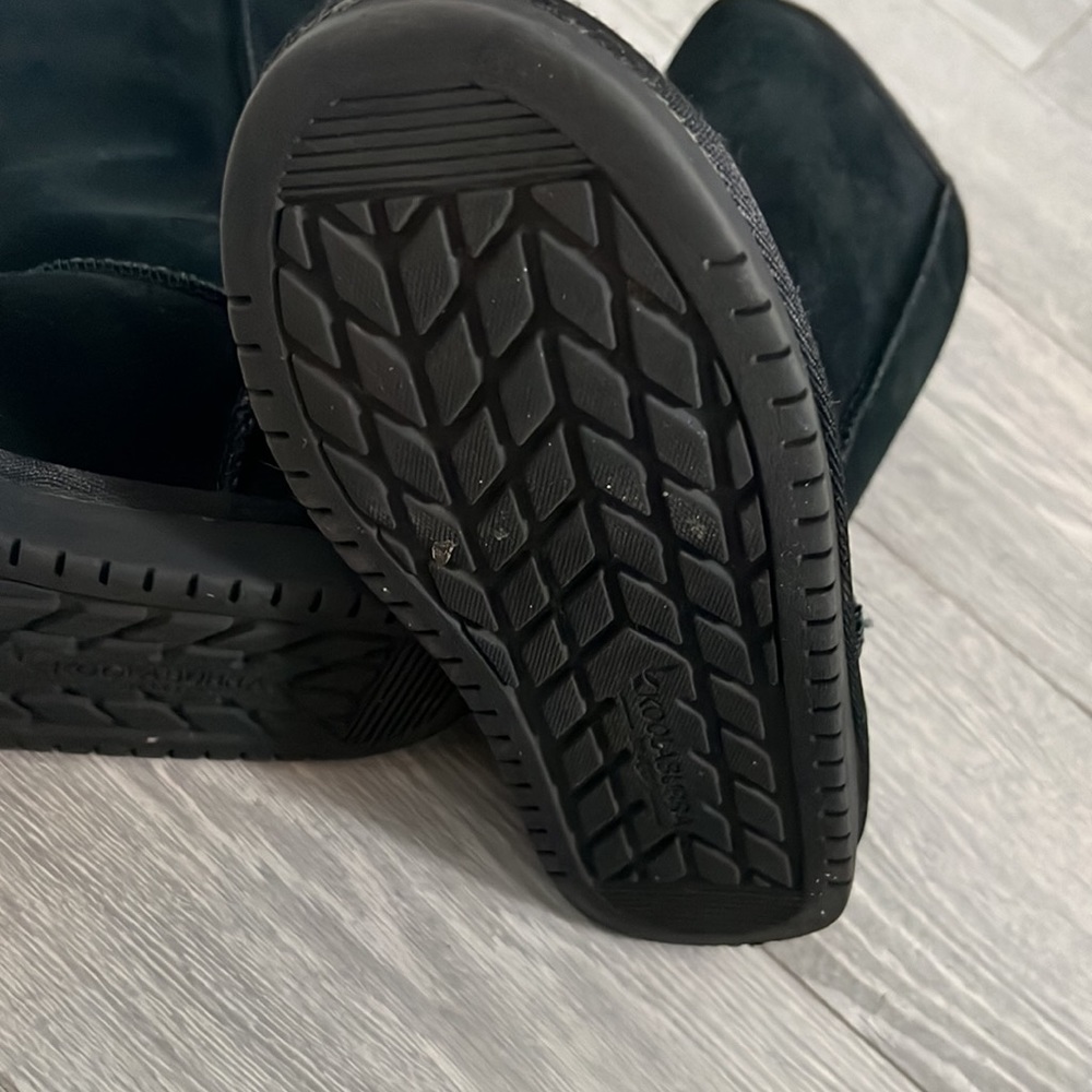 Kookaburra by Ugg Size 2 - Picture 6 of 6